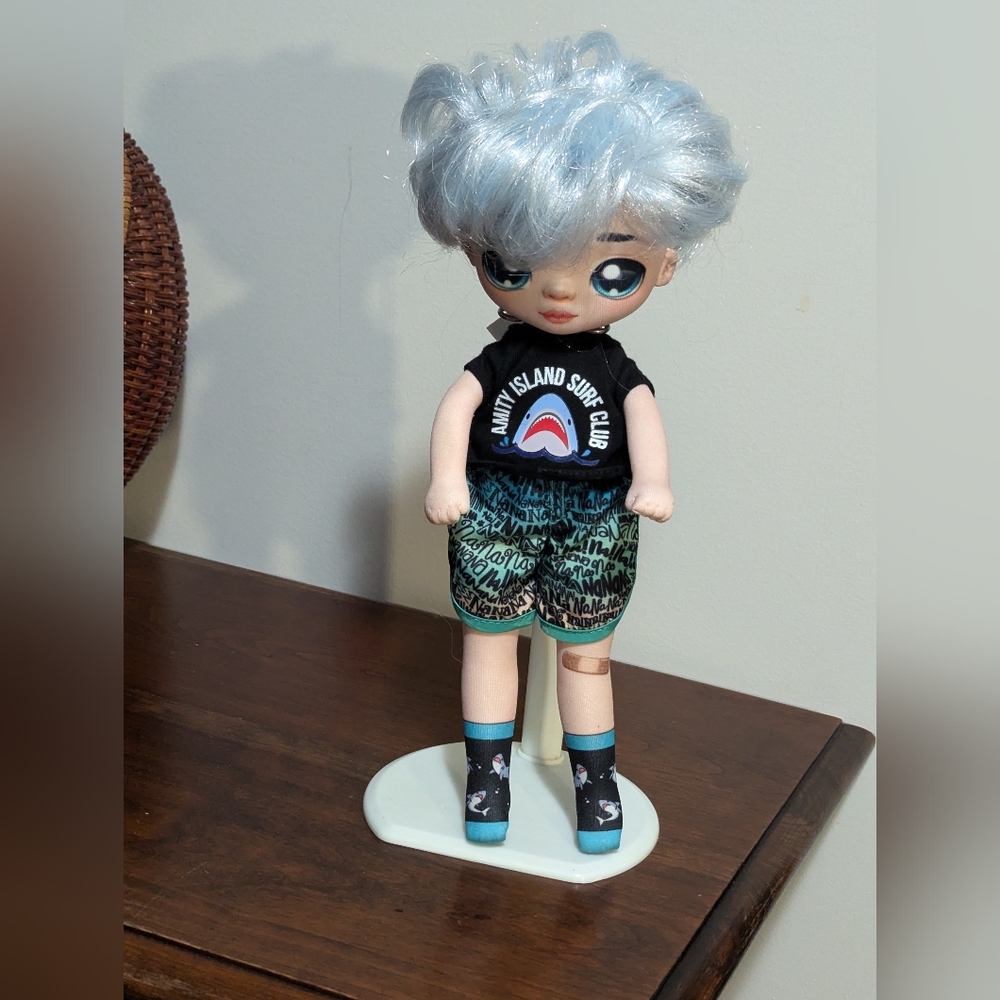 NEW Na Na Na Surprise Teens Quinn Nash 11” Doll
